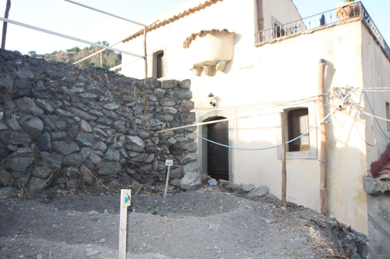 The Clock Houses Borgo Gallodoro Летояни Екстериор снимка